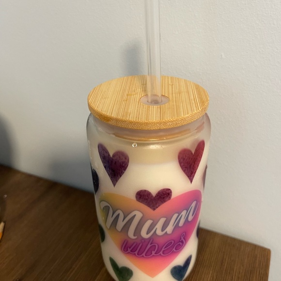 Mom Gift Libby glass cup Mum vibes with bamboo lid and glass straw - Picture 7 of 8
